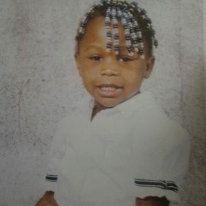 Meet your Posher, Rayzaria